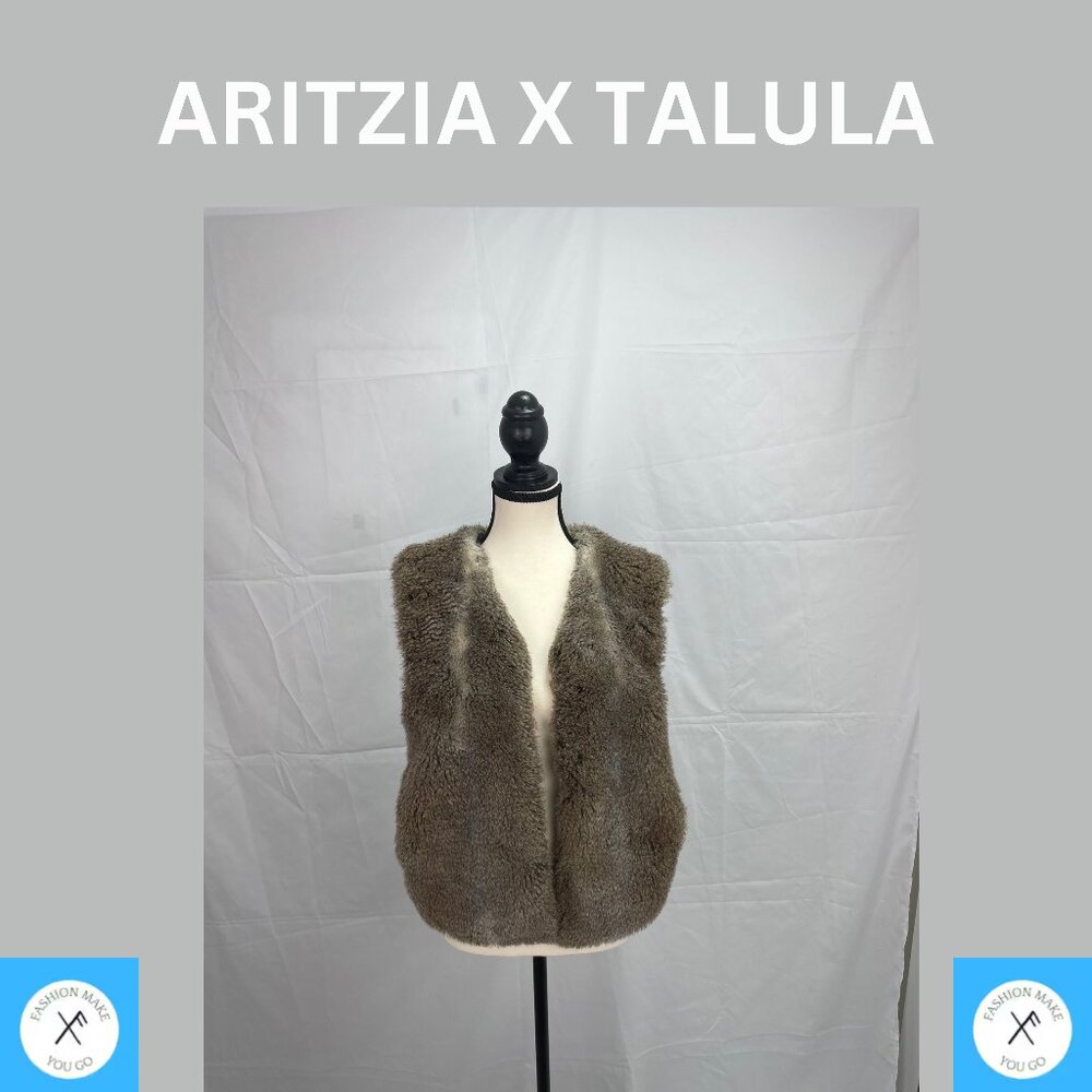 BOHO CHIC FUR VEST  lightweight ARITZIA Under TALULA brand